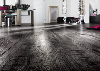 Dark rough sawn laminate